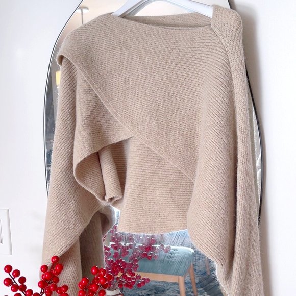 Luxe Asymmetrical Knit Sweater Size M - Picture 2 of 5